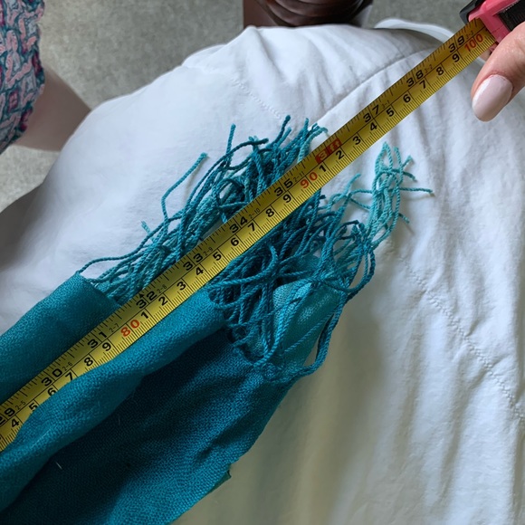 Blue Ombré Fringe Scarf - Picture 7 of 7